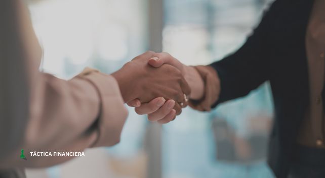 forma jurídica adecuada al constituir una empresa asesoría en Santander Táctica Financiera
